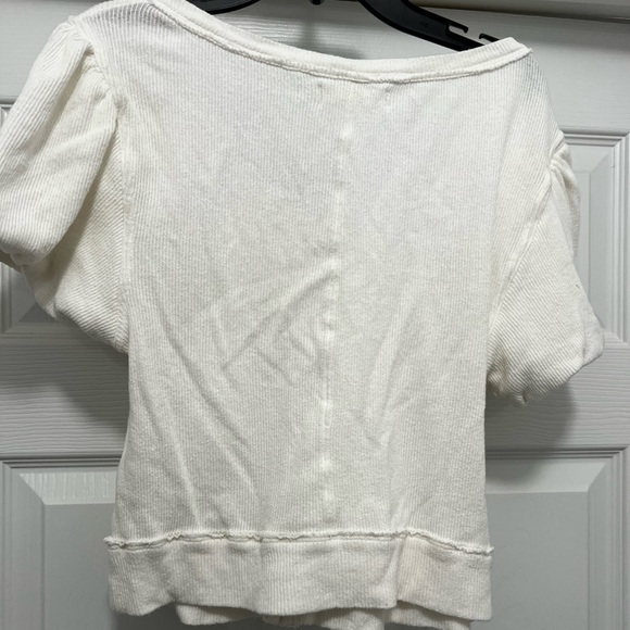 Free People Crop Top Short Sleeves Knit Size M - Picture 5 of 5